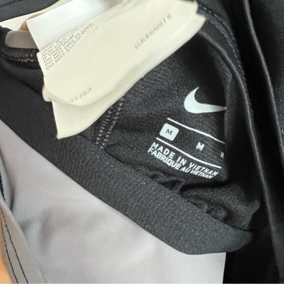 Nike Swim Womens Medium Laser Crossback Logo On Medium - Picture 2 of 9